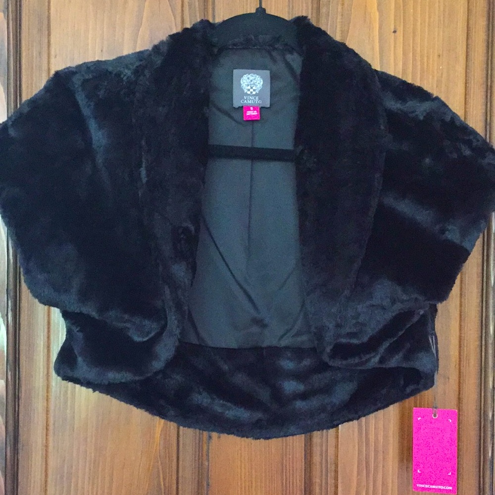 Vince Camuto Black Shrug Size S Faux Fur